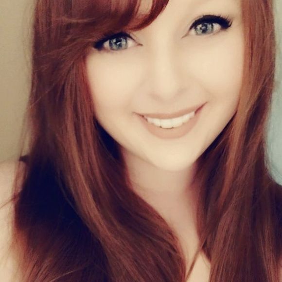 Meet your Posher, Genevieve - Picture 1 of 1